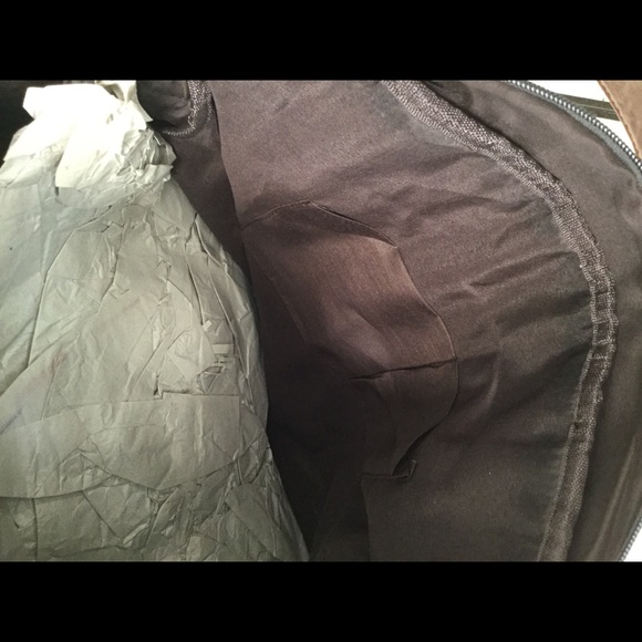 BP double handle w/shoulder strap gray demon NWT - Picture 6 of 7